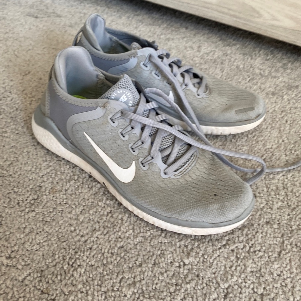 Used Nike slip on sneakers